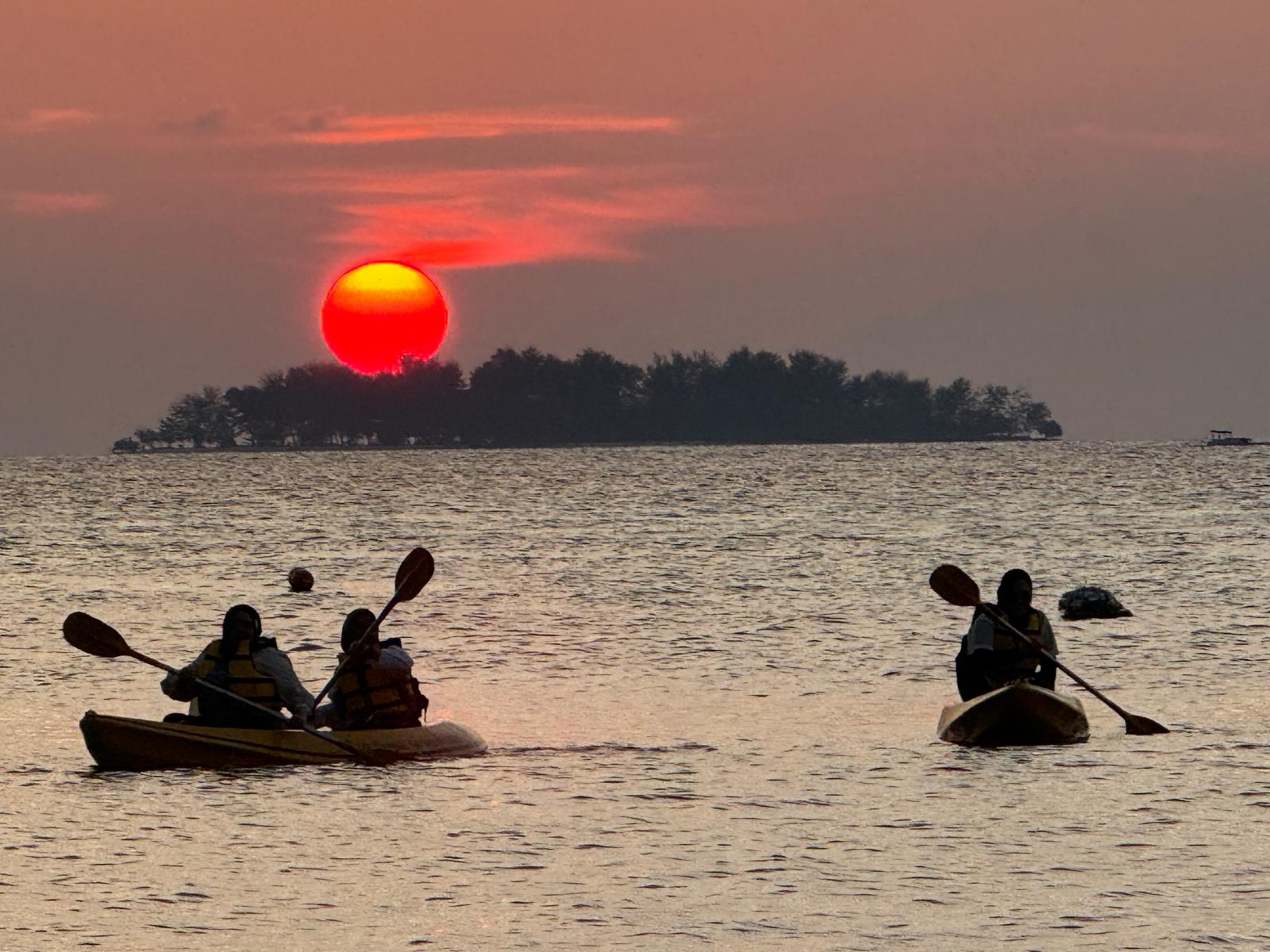 impression.slides[9].alt